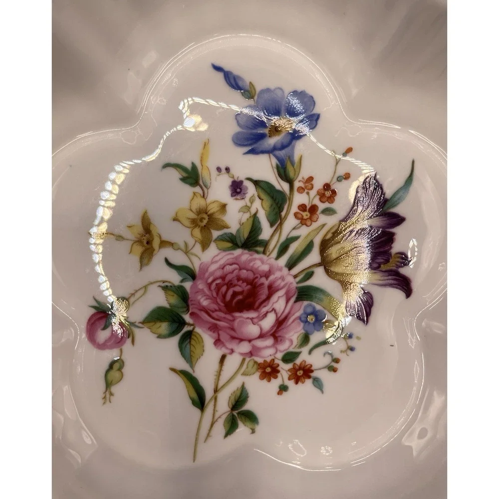 Vintage Royal Worcester Witley Garden Fine Bone China scalloped Dish